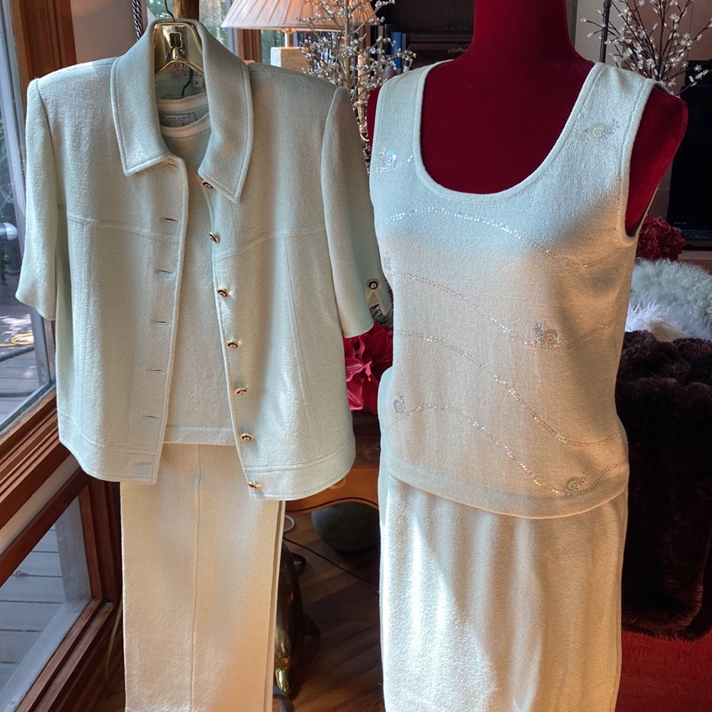 NEW ST JOHN 7pc Weekend Suit: Jacket, Skirt, Pant, Jeans & 3 Tops Sz 6-8 in Kiwi